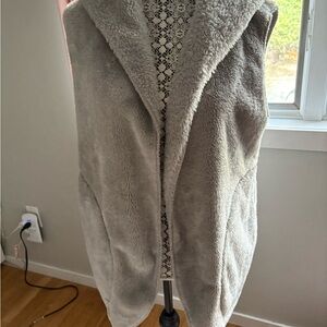 Dylan Women's Soft Gray Teddy Vest